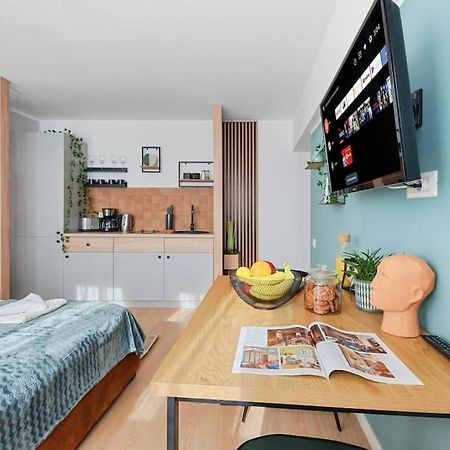 Mysa Modern Studio * Near Cismigiu Park * Netflix Bukares Bagian luar foto